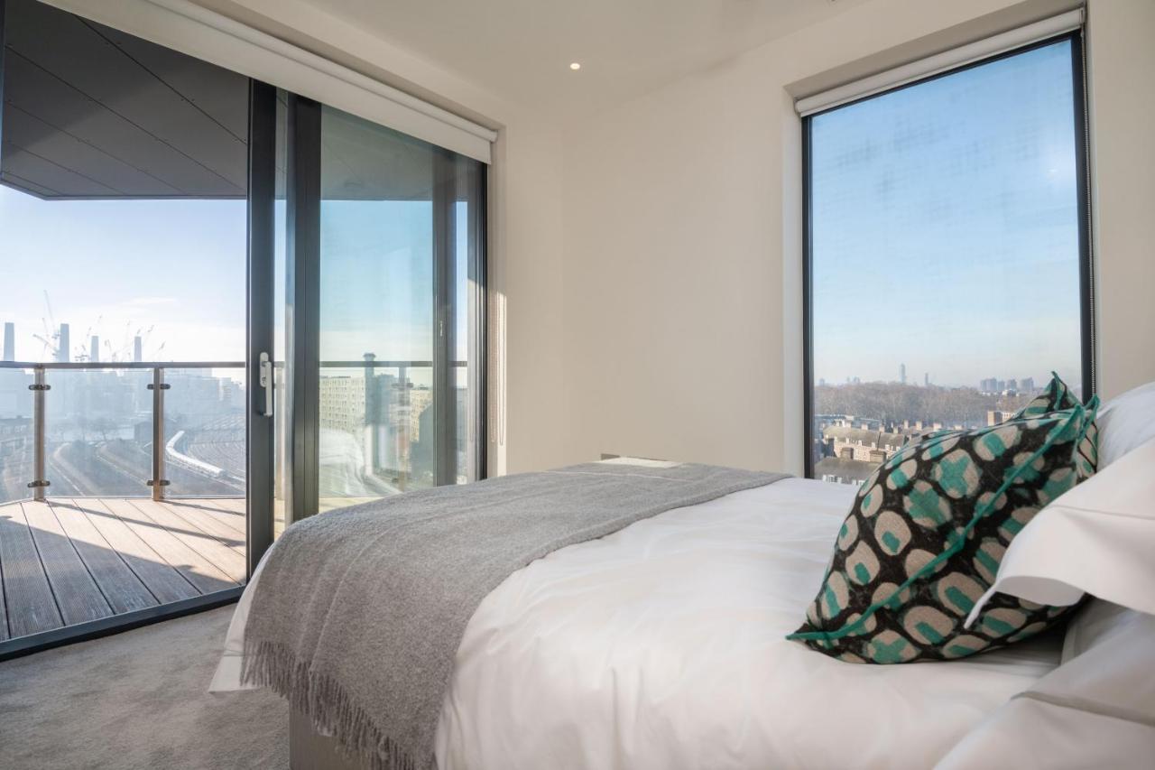 Modern Family Home Close To Victoria Station By Underthedoormat London Ngoại thất bức ảnh